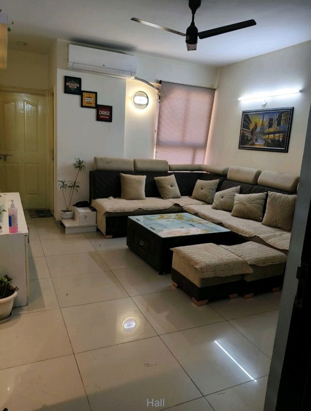 2 BHK Apartment For Rent in Wave Dream Homes