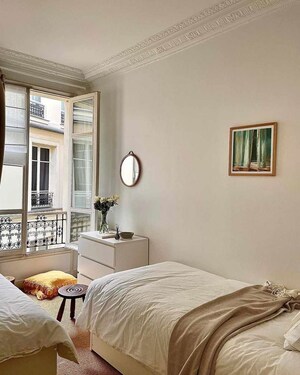 Bedroom in 3 BHK Apartment at Sai Kutir Sector 49, Sector 49 – for Rent