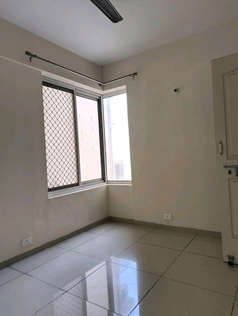 Bedroom, wave-dream-homes 2 Bedroom 808 Sq.Ft. Apartment In Wave City Ghaziabad 10035149