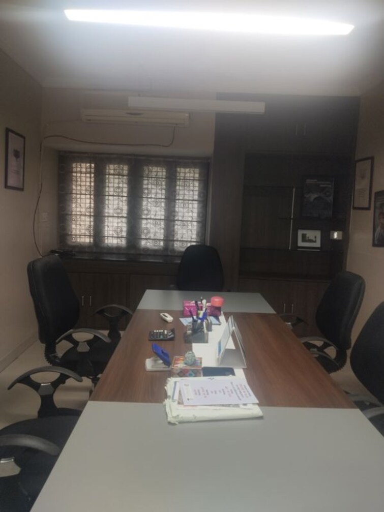 Study Room, sarita vihar 3 Bedroom 2000 Sq.Ft. Apartment In Sarita Vihar Delhi 9553150