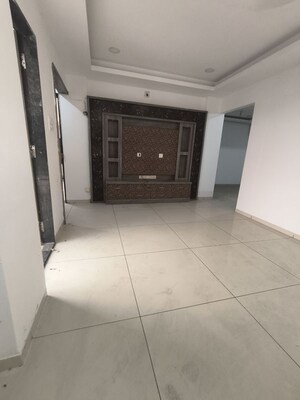 Room in 2 BHK Apartment at Radheshyam Krushnam Heritage, Nizampura – for Rent