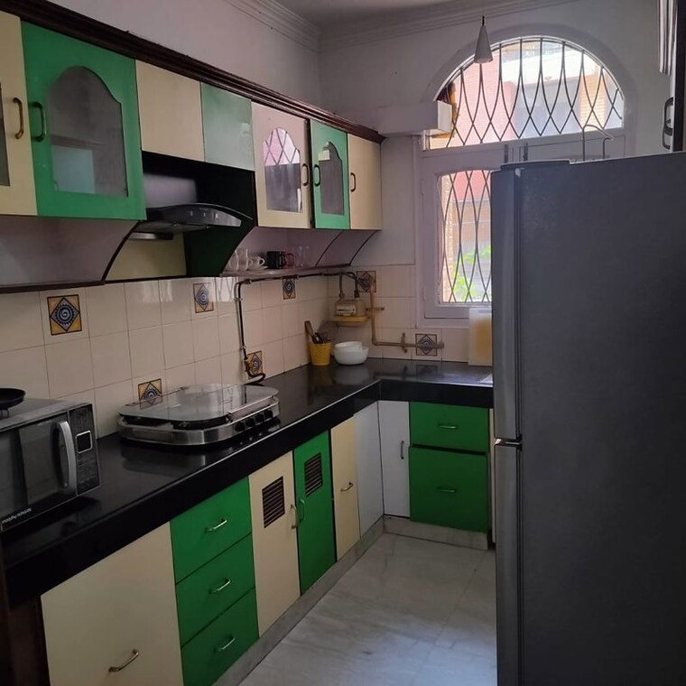 Kitchen, sector 17 2 Bedroom 112 Sq.Mt. Apartment In Sector 17 Noida 10035233
