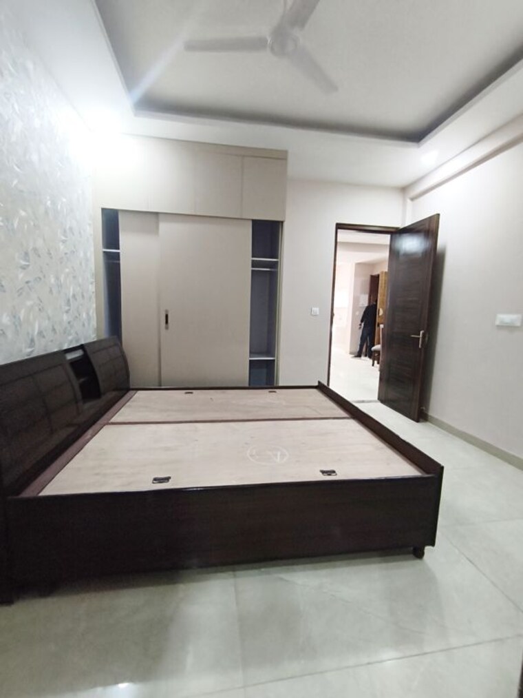 Bedroom, hlp-palmillas 3 Bedroom 1450 Sq.Ft. Apartment In Vip Road Zirakpur 10035257
