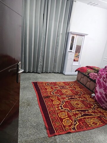 Bedroom in 3 BHK Builder Floor at Jammu and Kashmir Bank Employees CGH, Sector 9a – for Rent