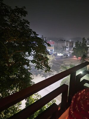 Balcony in 3 BHK Builder Floor at Jammu and Kashmir Bank Employees CGH, Sector 9a – for Rent