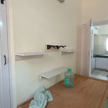 Room in 1 RK Builder Floor at Saket – for Rent