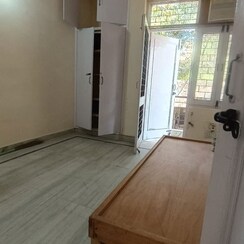 1 Rk+ Study Room Builder Floor For Rent in Saket