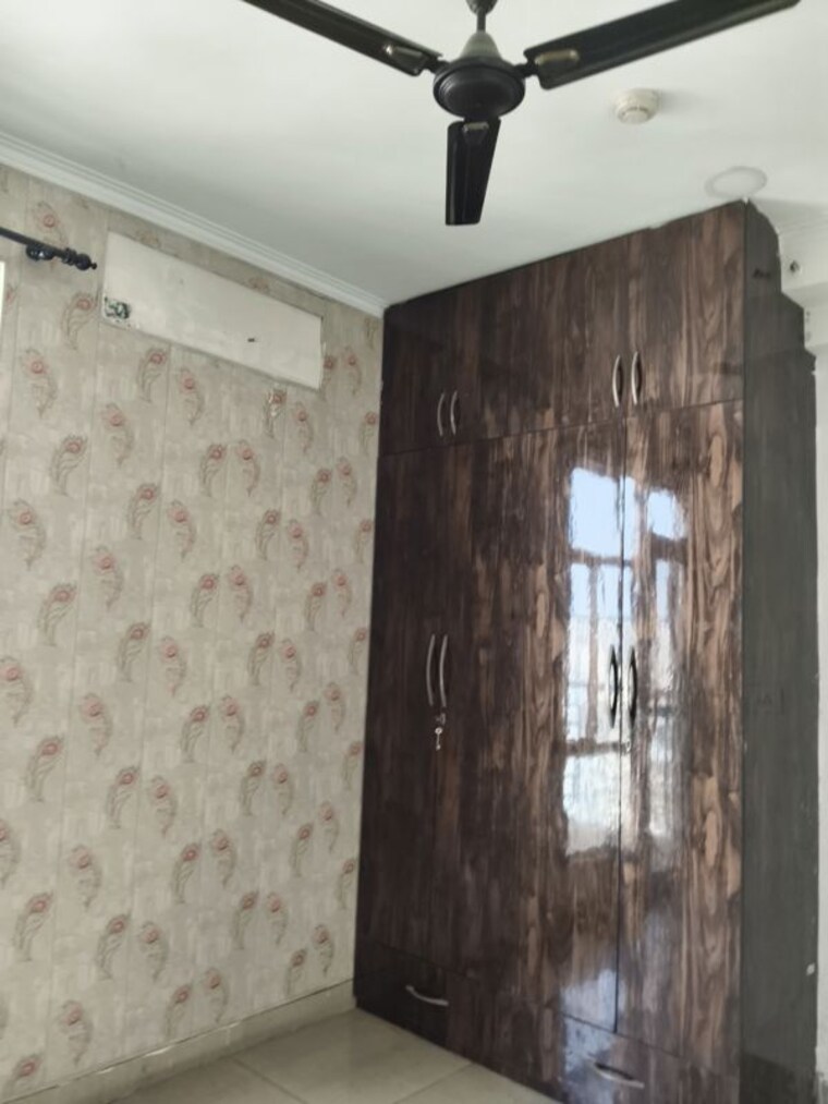 Bathroom, gaur-city-1st-avenue 3 Bedroom 1500 Sq.Ft. Apartment In Sector 4 Greater Noida Greater Noida 10035167