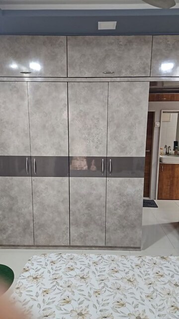 Master Bedroom in 2 BHK Apartment at Happy Home Heights, Mira Road – for Rent