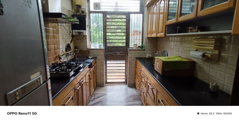 Kitchen, kalkaji 3 Bedroom 1800 Sq.Ft. Builder Floor In Kalkaji Delhi 10035404