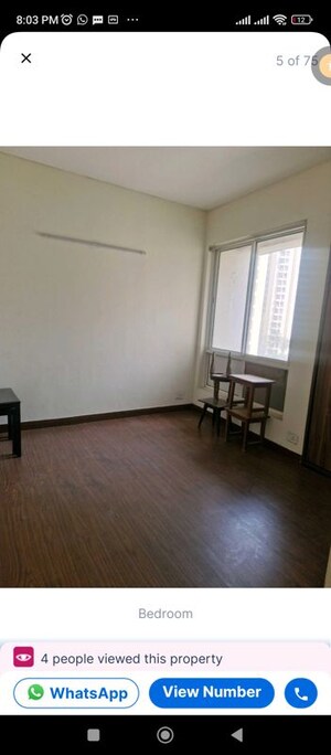 Room in 3 BHK Apartment at Jaypee Greens Kosmos, Sector 134 – for Rent