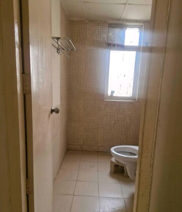 Bathroom in 3 BHK Apartment at Jaypee Greens Kosmos, Sector 134 – for Rent