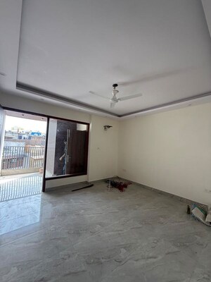 2 BHK Builder Floor For Rent in Kalkaji