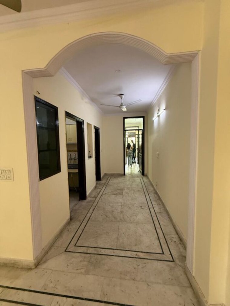 Entrance, kalkaji 2 Bedroom 1000 Sq.Ft. Builder Floor In Kalkaji Delhi 10035421