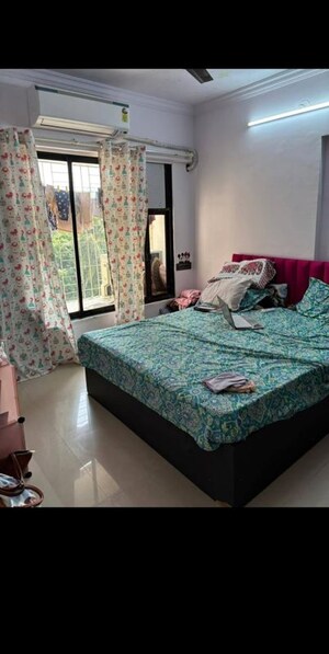 Bedroom in 1.5 BHK Apartment at Suman Sudha Apartment, Ghatkopar East – for Rent