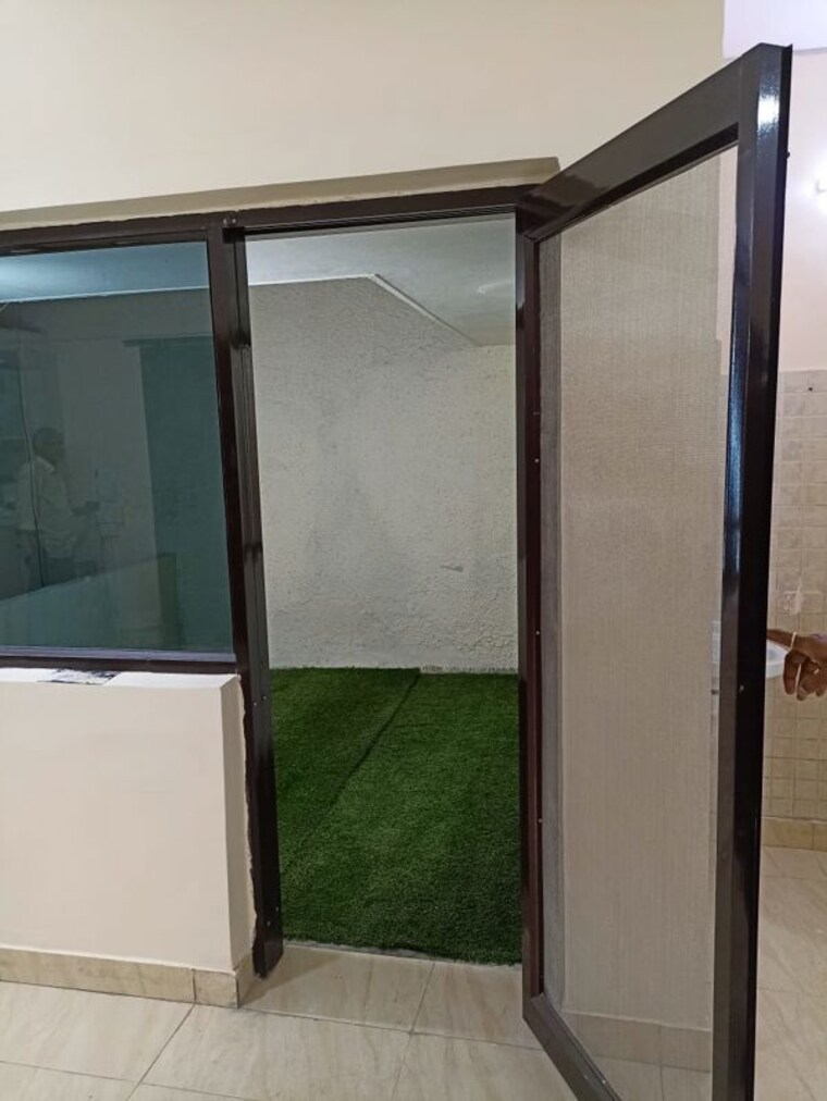 Bedroom, new friends colony 4 Bedroom 3500 Sq.Ft. Builder Floor In New Friends Colony Delhi 10035440