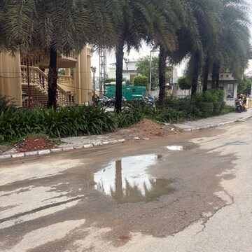 4 BHK Independent House – Exterior View View at NGK Kahlon Garden City, Vrindavan Yojna - for Sale