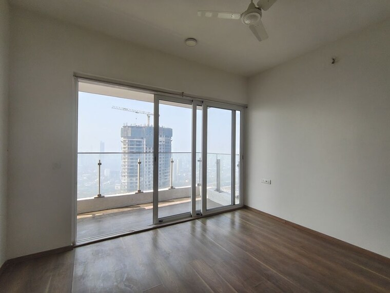 Room, lnt-realty-crescent-bay 2 Bedroom 771 Sq.Ft. Apartment In Parel Mumbai 10035476
