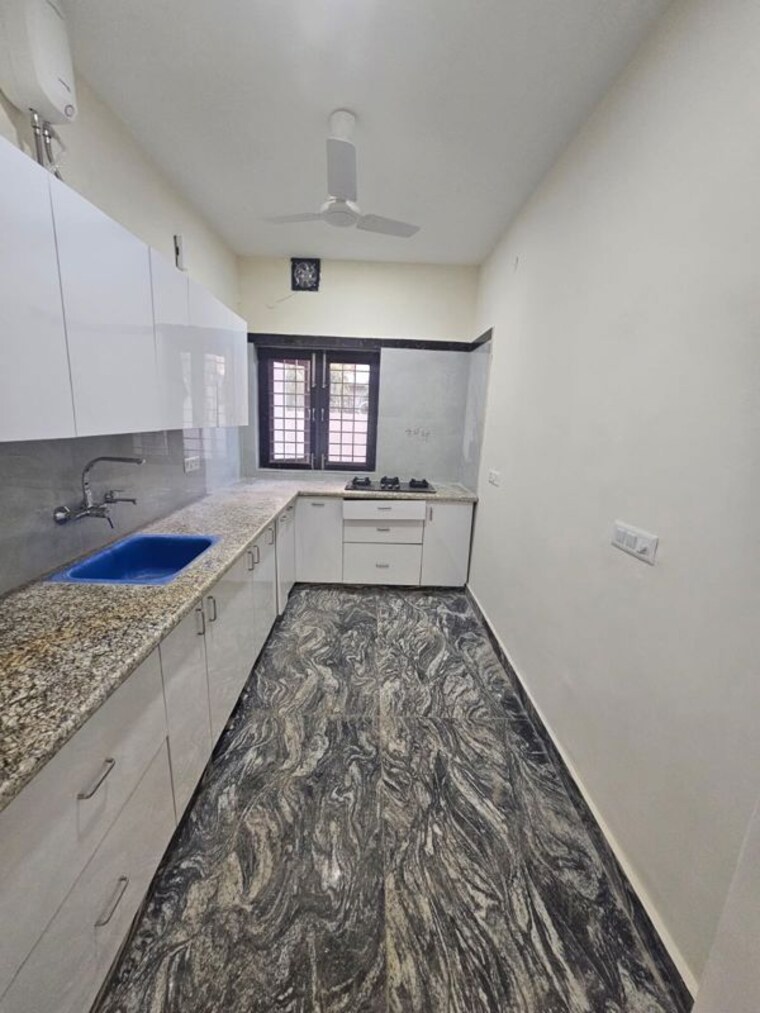 Kitchen, sushant-lok-3 2 Bedroom 1100 Sq.Ft. Builder Floor In Sector 57 Gurgaon 10035487