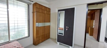 Room in 2 BHK Apartment at Shubh Skypoint, Mundhwa – for Rent