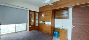 Room in 2 BHK Apartment at Shubh Skypoint, Mundhwa – for Rent