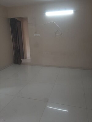 Room in 2 BHK Apartment at Prestige Gold Phase II, Mundhwa – for Rent