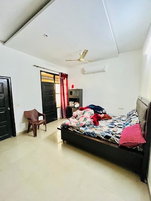 Bedroom in 3 BHK Apartment at Vip Road – for Rent