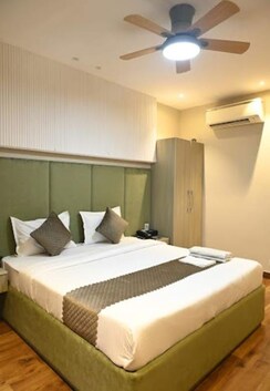 1 BHK + Pooja Room Apartment For Rent in VIP Road