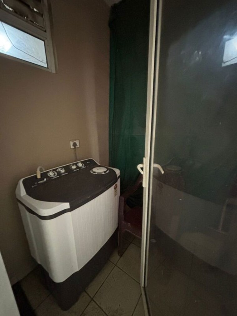 Bathroom, ghazipur 3 Bedroom 1800 Sq.Ft. Apartment In Ghazipur Zirakpur 10035524