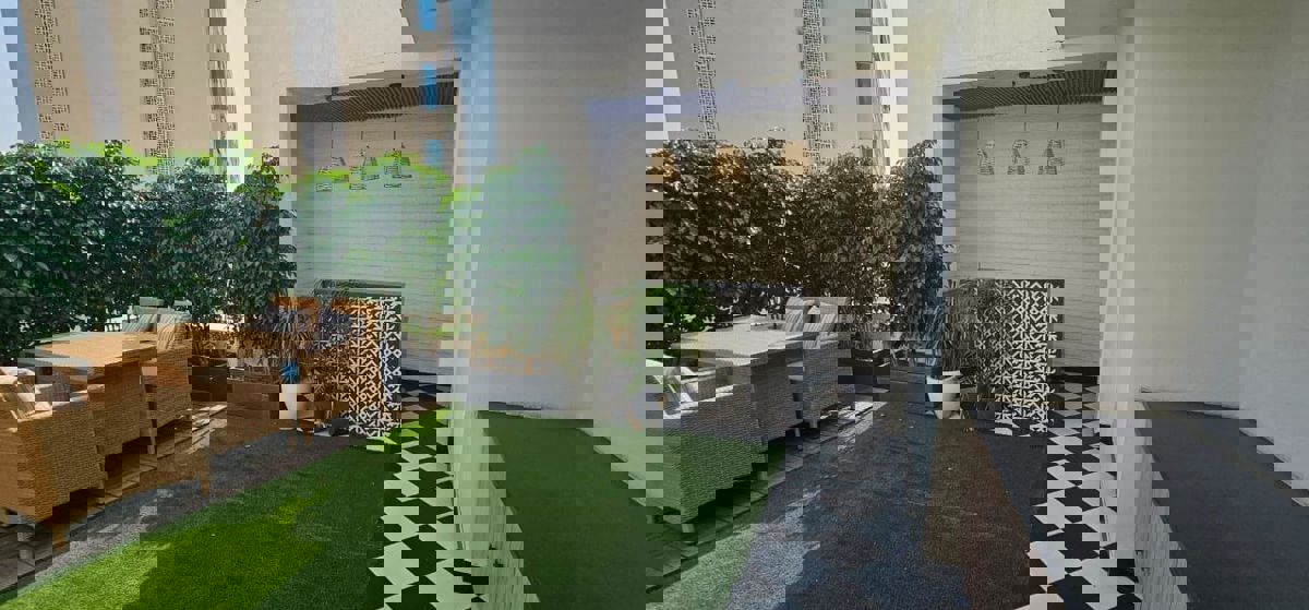 5 BHK + Servant Room,Extra Room 6055 Sq.Ft. Penthouse in Ambience Tiverton