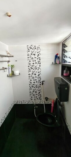 1 BHK + Pooja Room Apartment For Rent in Best Complex Andheri West