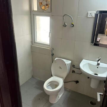 Bathroom in 2 BHK Apartment at Amrapali Heartbeat City, Sector 107 – for Sale