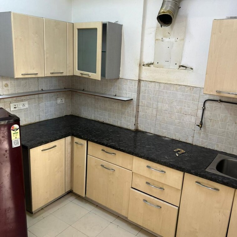 Kitchen, amrapali-heartbeat-city 2 Bedroom 1195 Sq.Ft. Apartment In Sector 107 Noida 10035547