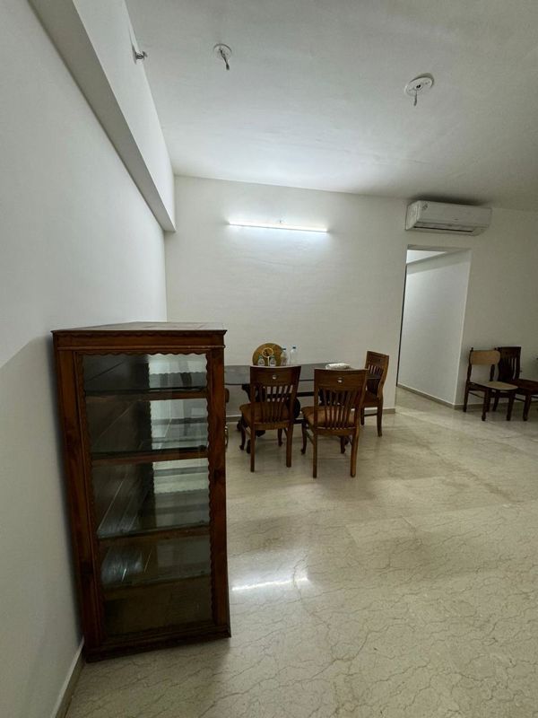 2.5 BHK + Extra Room Apartment For Rent in Lodha Splendora