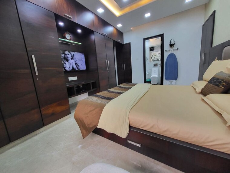 Bedroom, evershine-embassy 3 Bedroom 900 Sq.Ft. Apartment In Andheri West Mumbai 10035580
