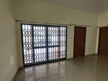 Room in 3 BHK Apartment at K Raheja Corp Vistas, Nacharam – for Rent