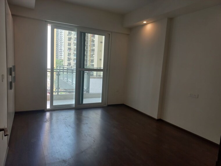 Room, mahagun-mezzaria 4 Bedroom 4425 Sq.Ft. Apartment In Sector 78 Noida 10035541