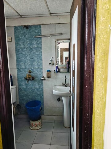 Building Lobby in 2 BHK Builder Floor at Kshitij Complex Vaishali, Vaishali Sector 4 – for Rent