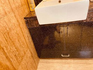 Furnished Amenities in 3 BHK Apartment at Bestech Park View City 1, Sector 48 – for Sale