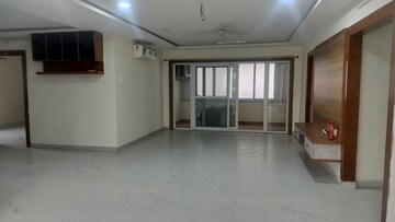 Room in 3 BHK Apartment at Khajaguda – for Rent