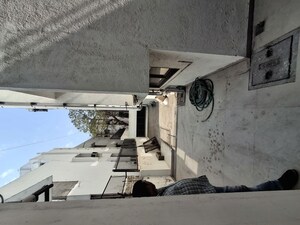 Room in  Pg at Adajan – for Rent