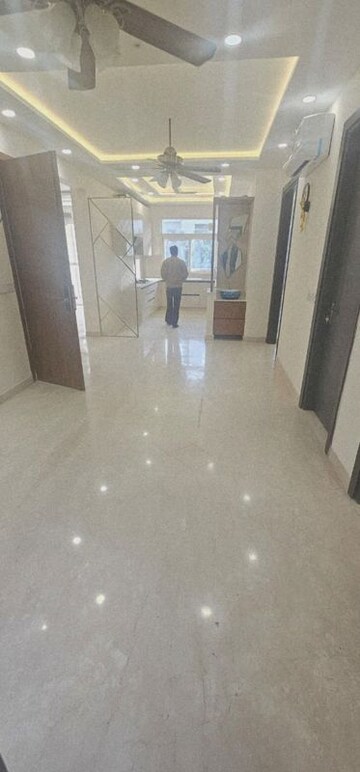 Room in 4 BHK Villa at Emaar Marbella, Sector 66 – for Sale