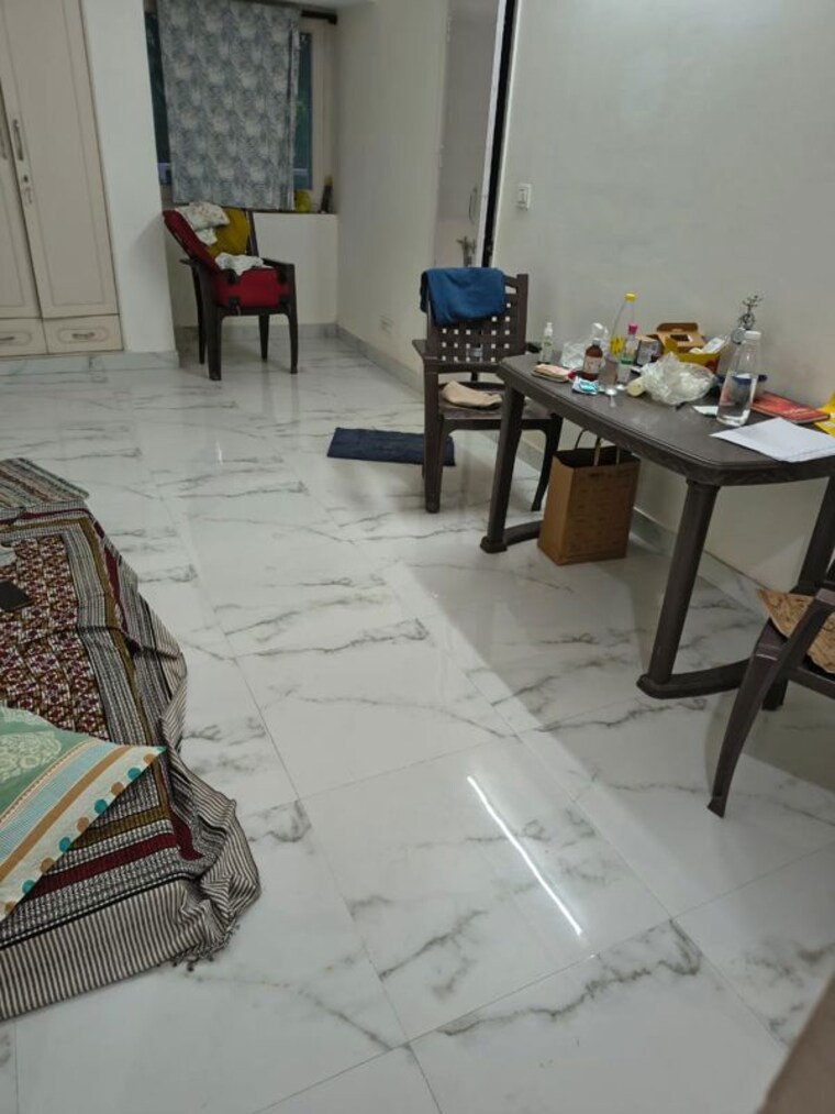 Room, sarita vihar 4 Bedroom 2150 Sq.Ft. Apartment In Sarita Vihar Delhi 9527898