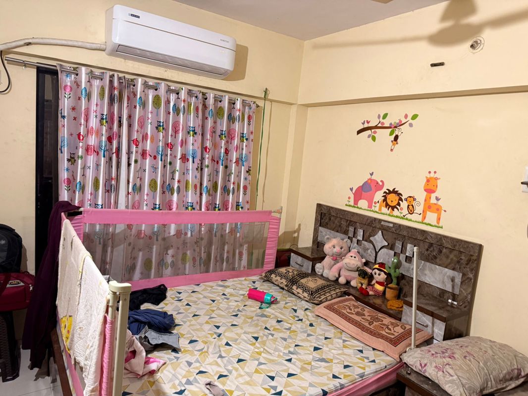 1.5 BHK + Pooja Room Apartment For Sale in Arihant City