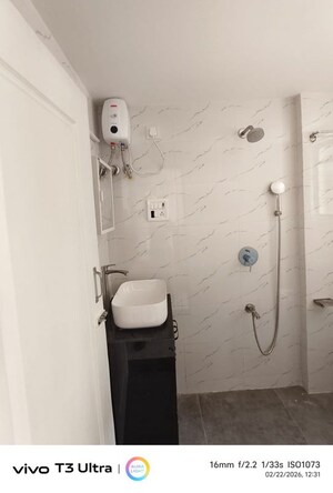 Bathroom in 2 BHK Apartment at Karachi Citizens CHS, Juhu – for Rent