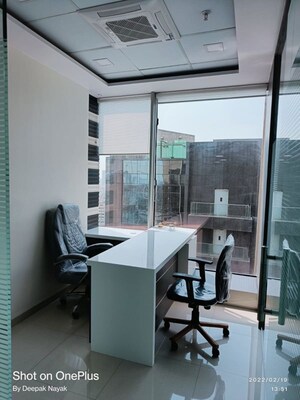  Office Space For Rent in Arihant Aura, Turbhe