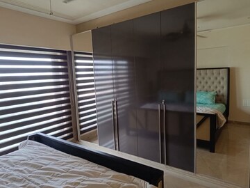 Room in 5 BHK Penthouse at Bonny Casa, Bandra West – for Sale