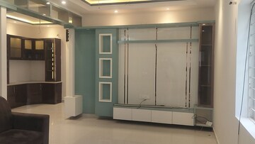 Room in 3 BHK Apartment at Sun City – for Rent