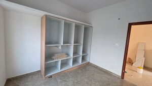 Room in 2 BHK Apartment at Mahadevpura – for Rent