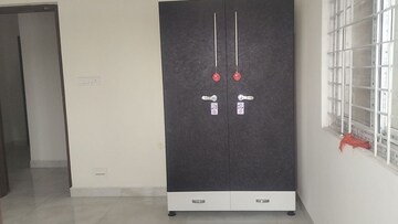 Furnished Amenities in 2 BHK Apartment at Sun City – for Rent